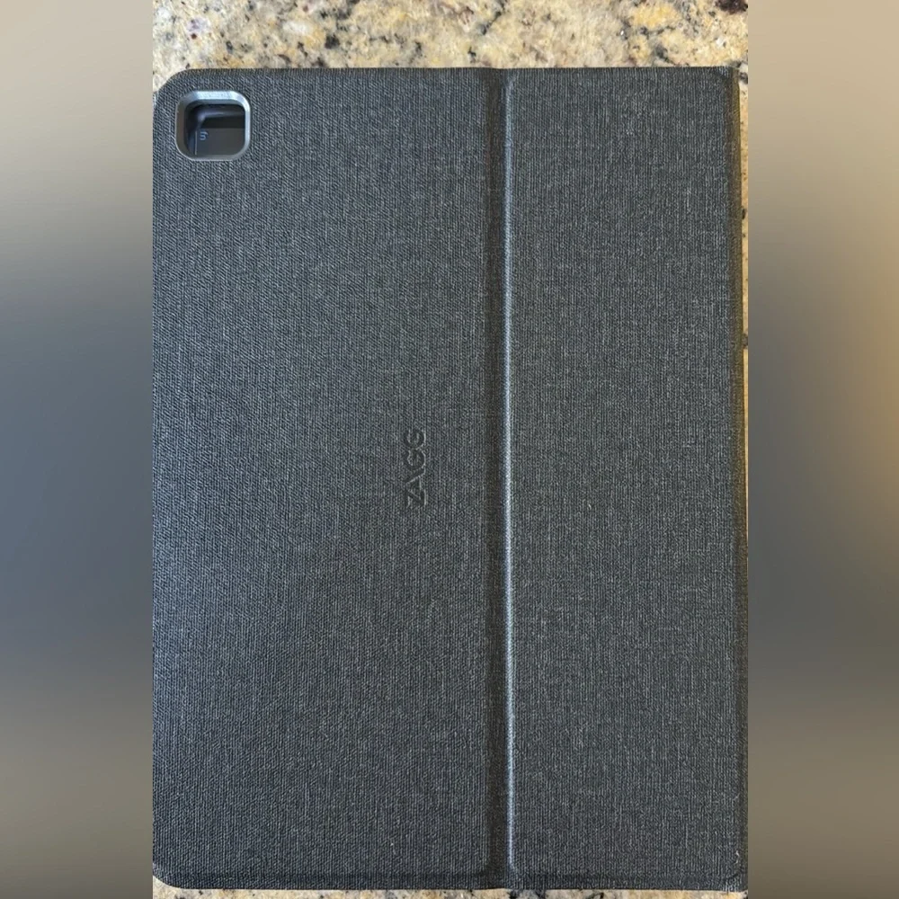 Zag messenger folio 2 for 3rd gen iPad